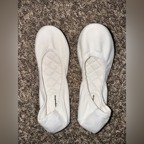 NWOT White Ballet Slipper Flats - Picture 4 of 4